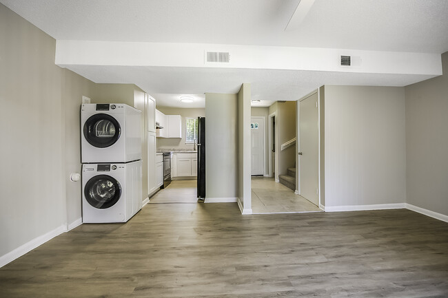 Newly Renovated Townhome at Pine Ridge Apartments in Cary, NC - Pine Ridge Apartments