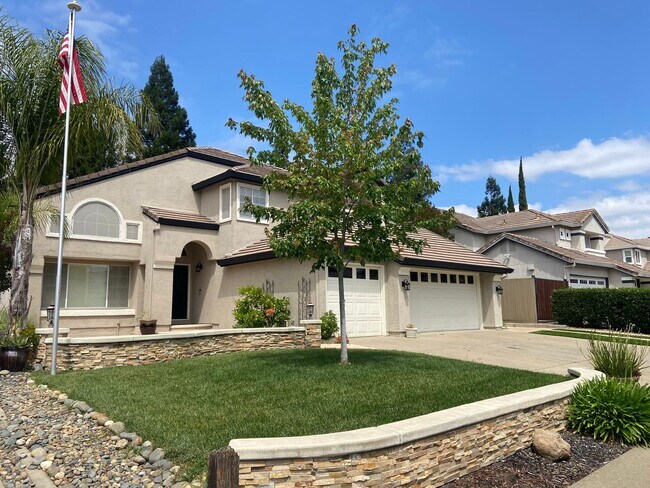 Foto del edificio - Pristine 4 Bedroom, 3 Bath in South Lexington