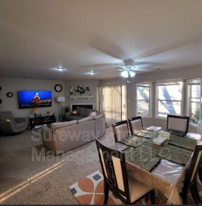 Foto del edificio - 108 Lowell Ct