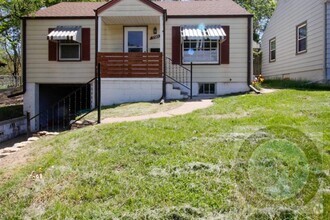 Building Photo - 3305 N 55th St