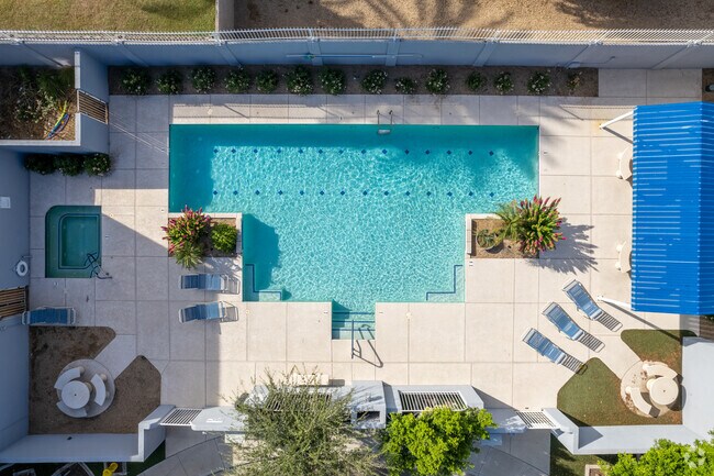 Foto del edificio - Metro 1 Townhomes