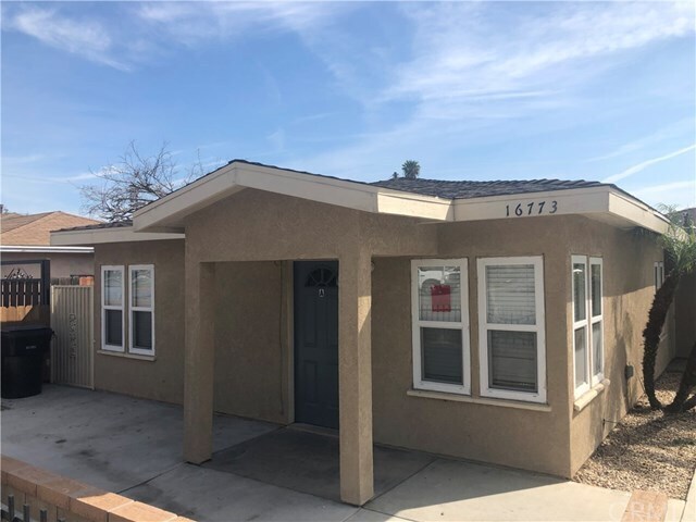 Foto principal - 16773 Randall Ave