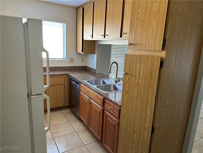 Building Photo - 6841 Arroyo Ave