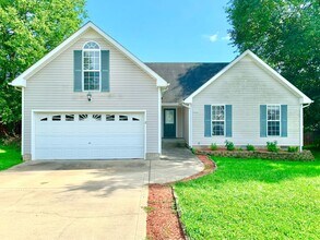 Building Photo - 4080 Challis Dr