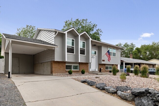 Building Photo - 10455 S Silver Mountain Dr