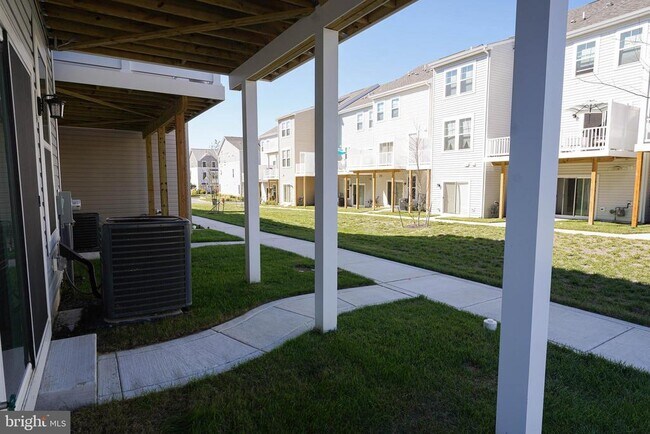 Foto del edificio - 414 Waterfield Ct