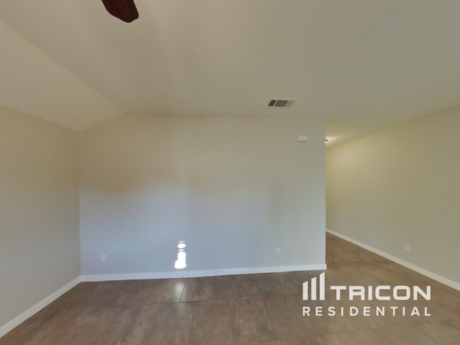 Foto del edificio - 12224 Hunters Crossing Ln