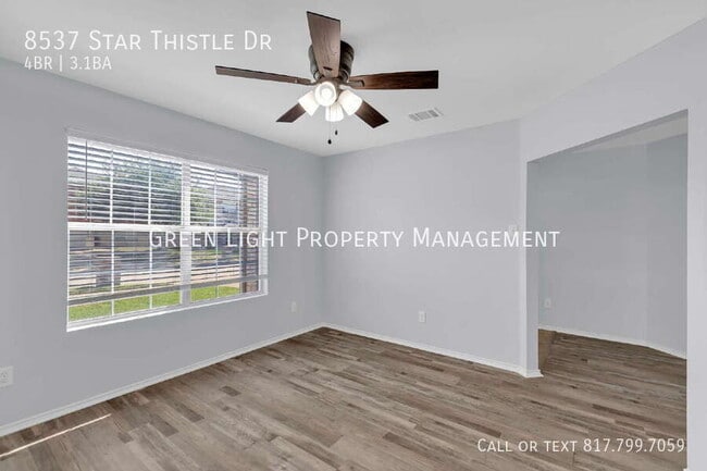 Foto del edificio - 8537 Star Thistle Dr