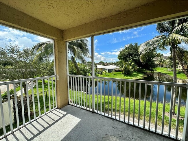 Foto del edificio - 5760 Rock Island Rd