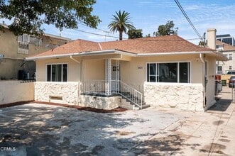 Building Photo - 1623 11th Pl