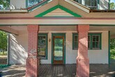 Primary Photo - 305 W Court St