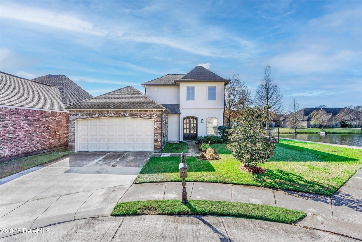 Foto principal - 18130 Willow Trail Dr