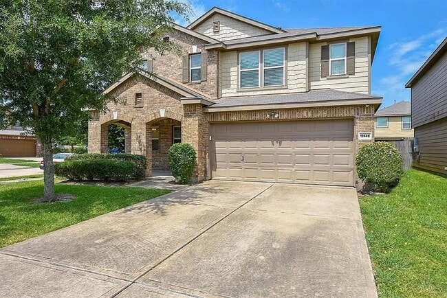 Building Photo - 12446 Skyview Manor Dr
