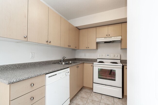 Photo du bâtiment - 333 Sidney Belsey Cres