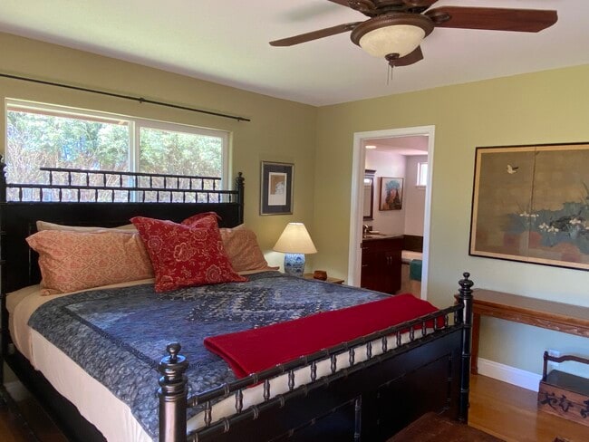Masterbedroom - 64 -1060 Mamalahoa Hwy