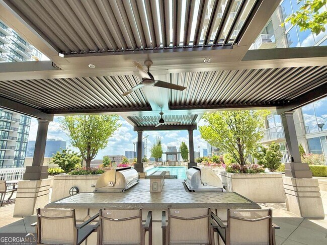 Foto del edificio - 855 Peachtree St NE