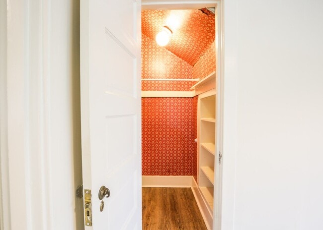 Photo - Coming soon! Great upstairs duplex unit in... House