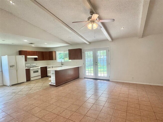 Building Photo - 9602 Chukar Cir