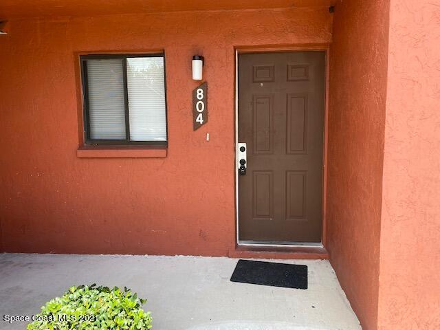 Building Photo - 1702 University Ln