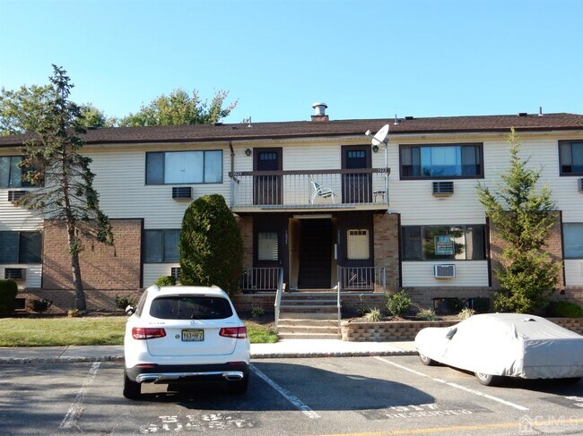 Foto del edificio - 1022 Cricket Ln