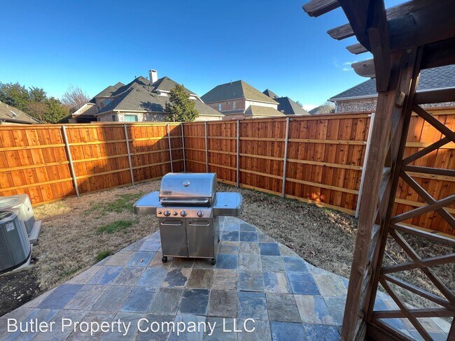 Foto del edificio - 4 br, 3 bath House - 11608 Lenox Ln