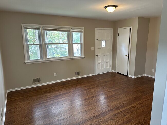 Foto del edificio - 4005 N Jackson Ave