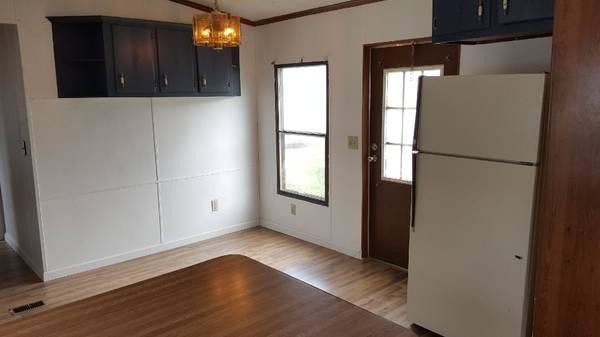 Building Photo - 3 bedroom in Fenton MO 63026