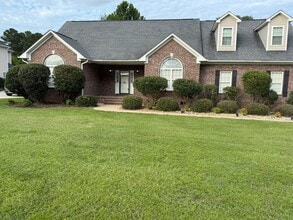 Building Photo - 1169 S Parker Church Rd