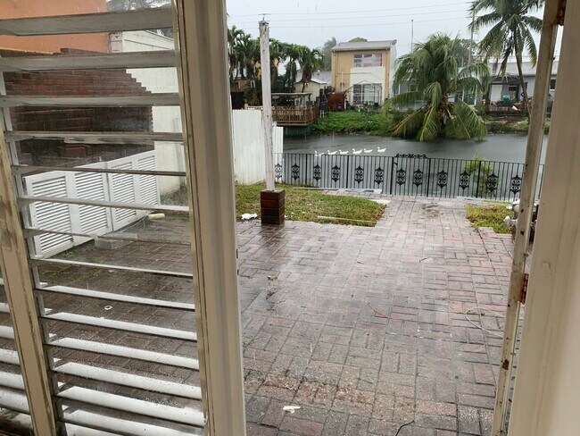 Foto del edificio - 6618 W 15th Ct
