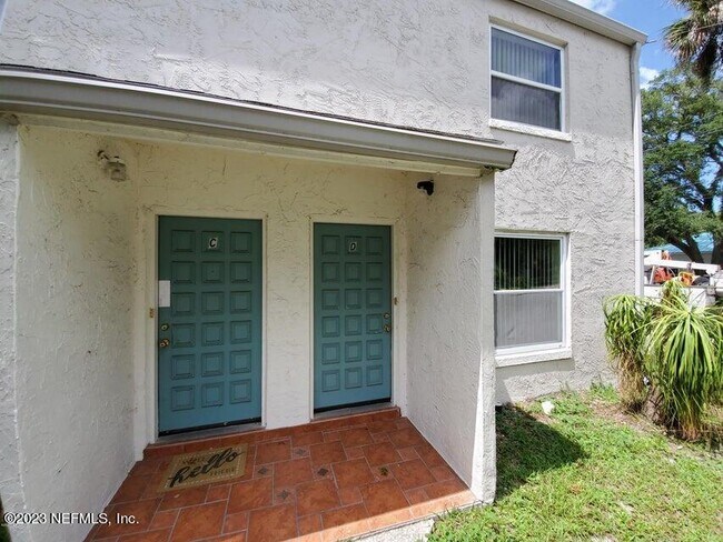 Building Photo - 56 Masters Dr