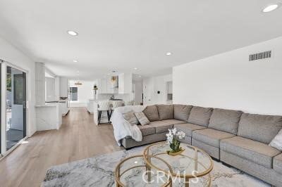 Foto del edificio - 18340 Sandringham Ct