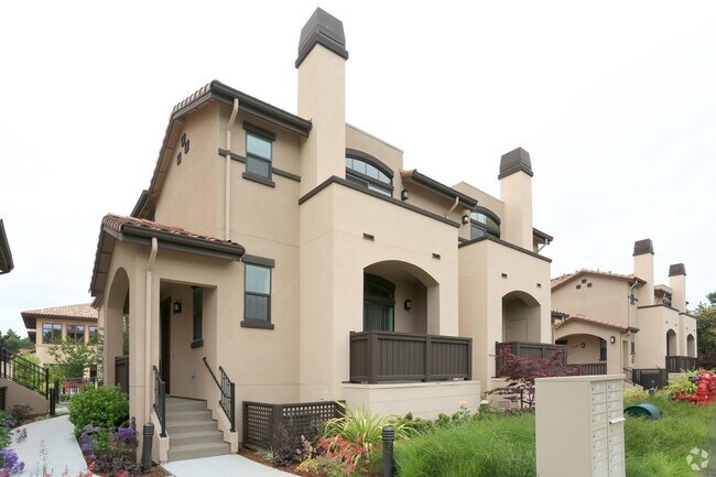 Building Photo - 1459 San Antonio Ave