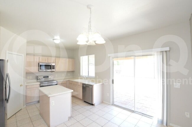 Building Photo - 3918 W Arlington Cir