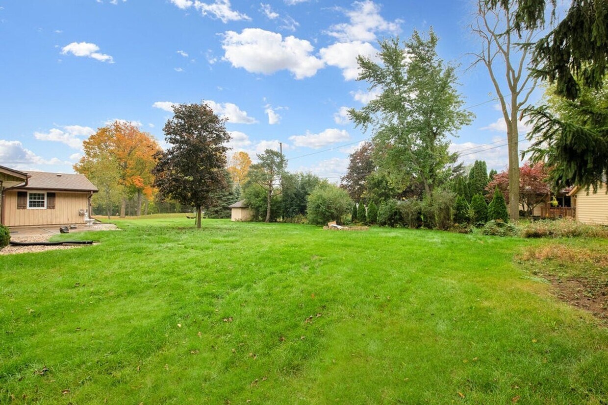Foto del edificio - 3 Bedroom Single Family