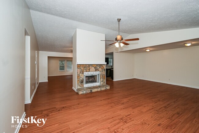 Foto del edificio - 3571 Millcreek Dr