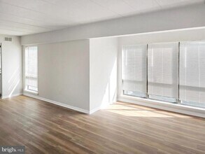 Building Photo - 233 Township Line Rd
