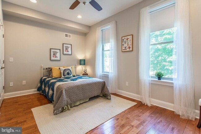 rear room with natural light coming from backyard. - 1333 S Cleveland St