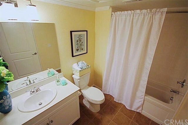 Foto del edificio - 428 W Main St