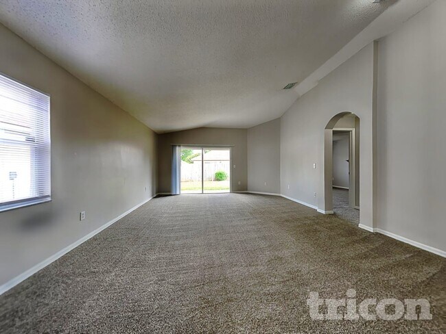 Foto del edificio - 4307 Country Hills Blvd