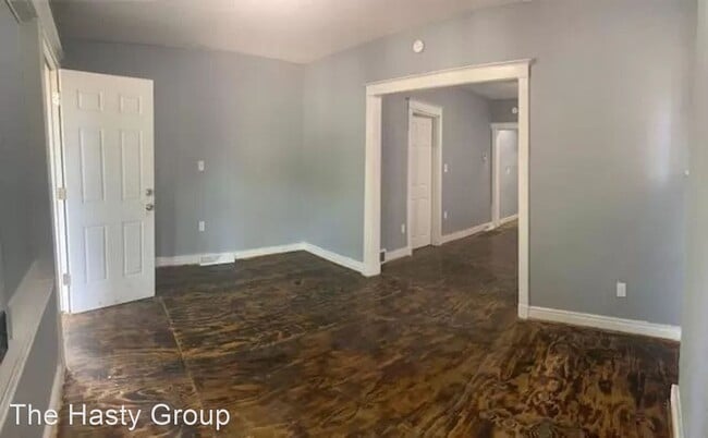 Building Photo - 2 br, 1 bath House - 4419 Independence Ave...