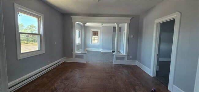 Foto del edificio - 62 Main Rd