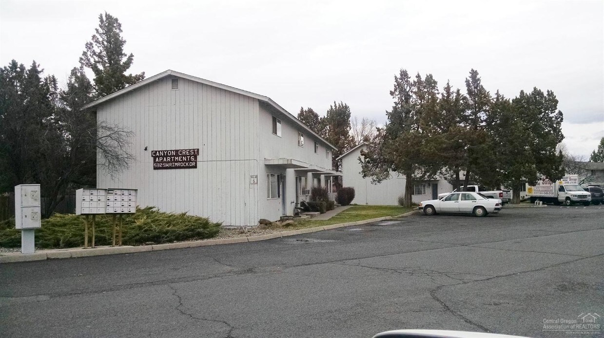 Canyon Crest Apartments Apartments in Redmond, OR