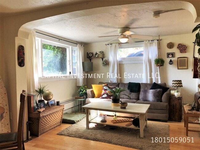 Building Photo - 575 S 900 E