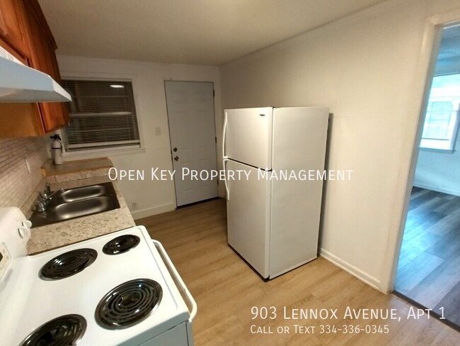 Foto del edificio - 903 Lennox Ave