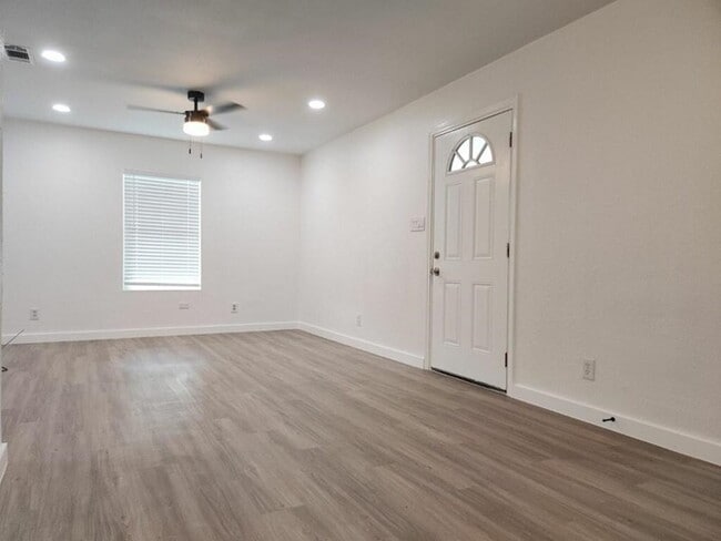 Building Photo - East Austin Remodel