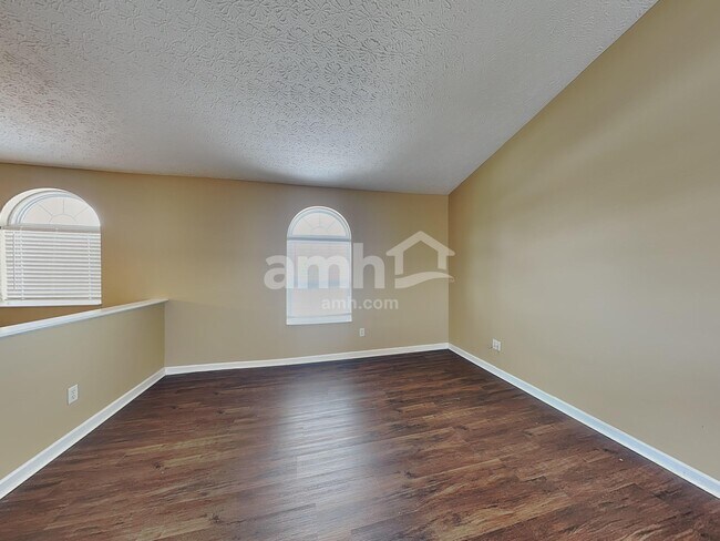 Foto del edificio - 372 Thompson St