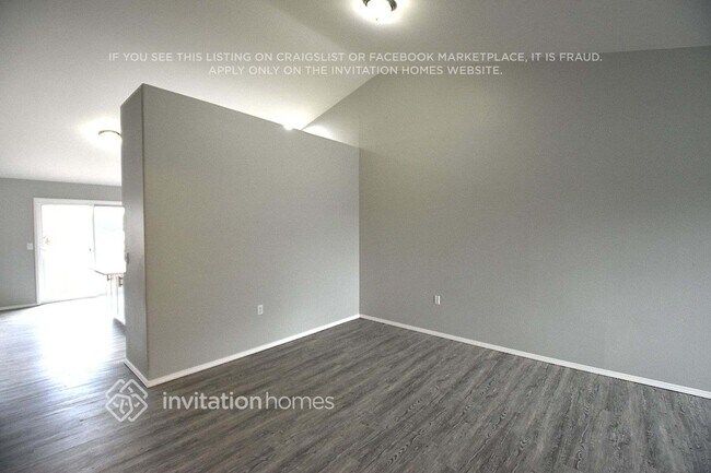 Building Photo - 14801 87th Ave E