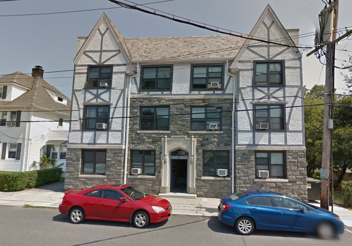 39 Purdy St, Harrison, NY 10528 Apartments in Harrison, NY