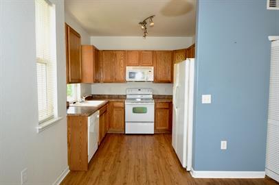 Foto del edificio - 5536 Lewis Ct