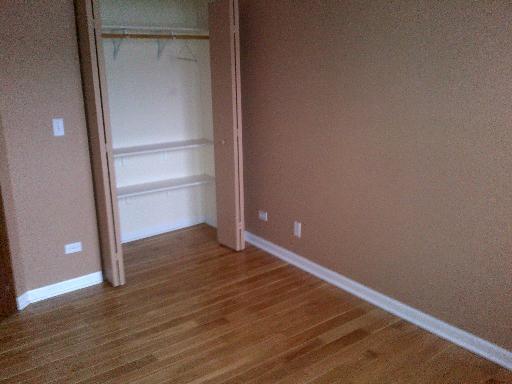 Foto del edificio - 4904 N Springfield Ave